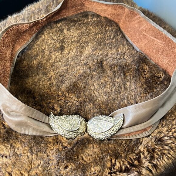 Vintage Leather Belt‎ - Picture 1 of 4